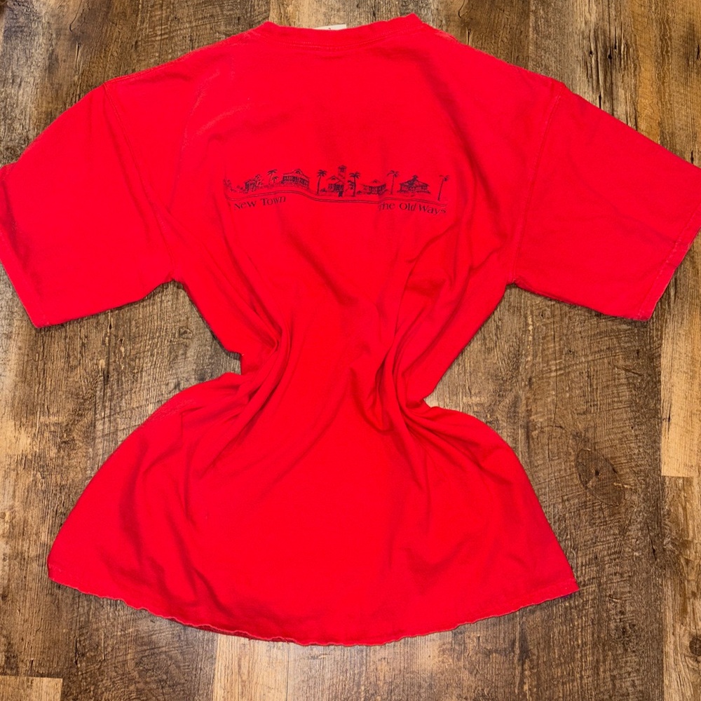 Red SEASIDE tee Large - Picture 4 of 5